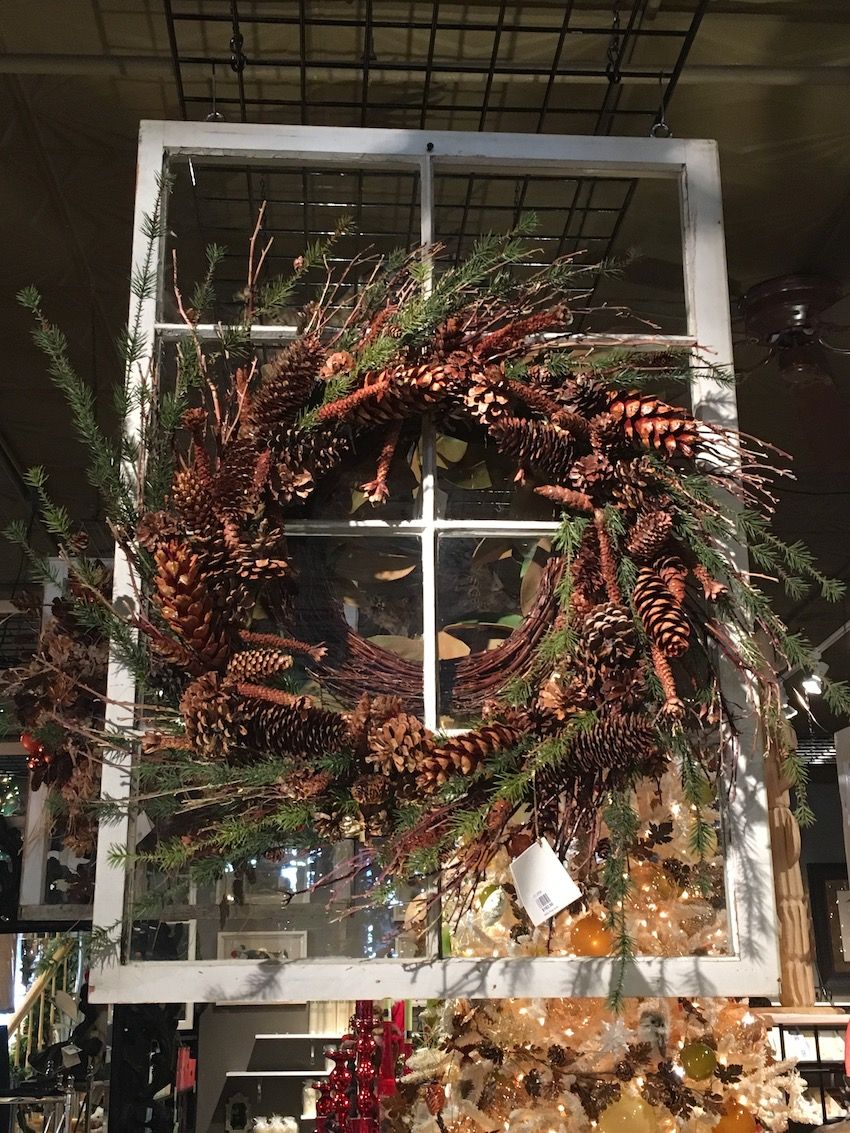 Natural styles are very popular and can be used throughout winter.