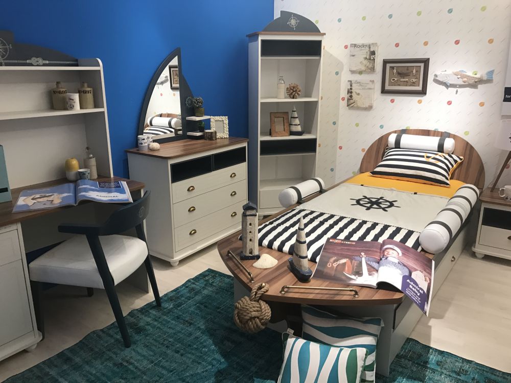 Pirate themed boys room