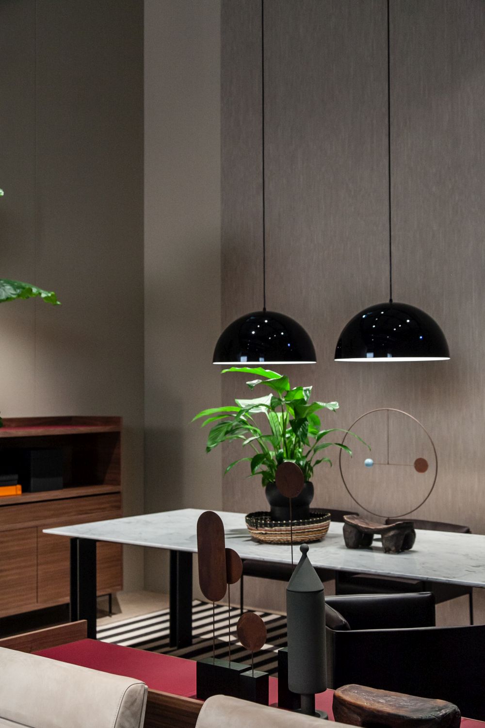 You can also add color to the dining room through things like potted plants or artwork