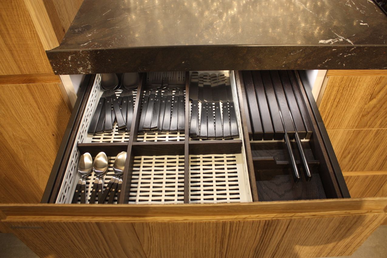 Pocelanosa drawer storage inside