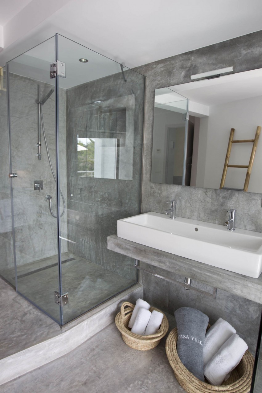 Polished concrete floor for shower and bathroom