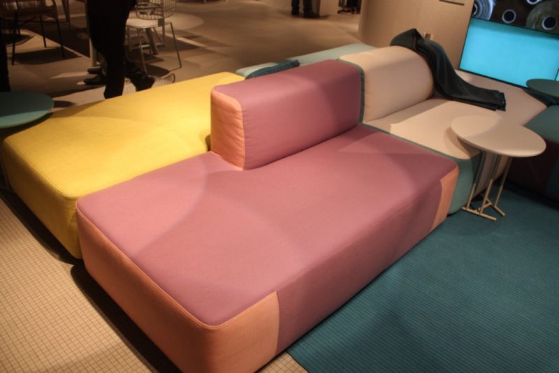 Poofy and colorful, Varaschin's modular sofa elements are perfect for an outdoor entertaining space that's versatile and comfortable. We would mis and match these to our heart's content!