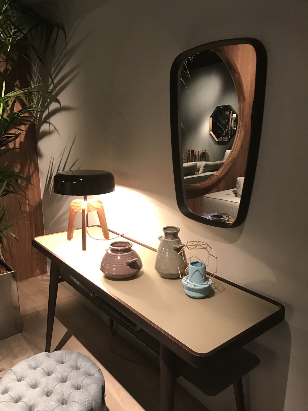Porada mirror and side table for entryway