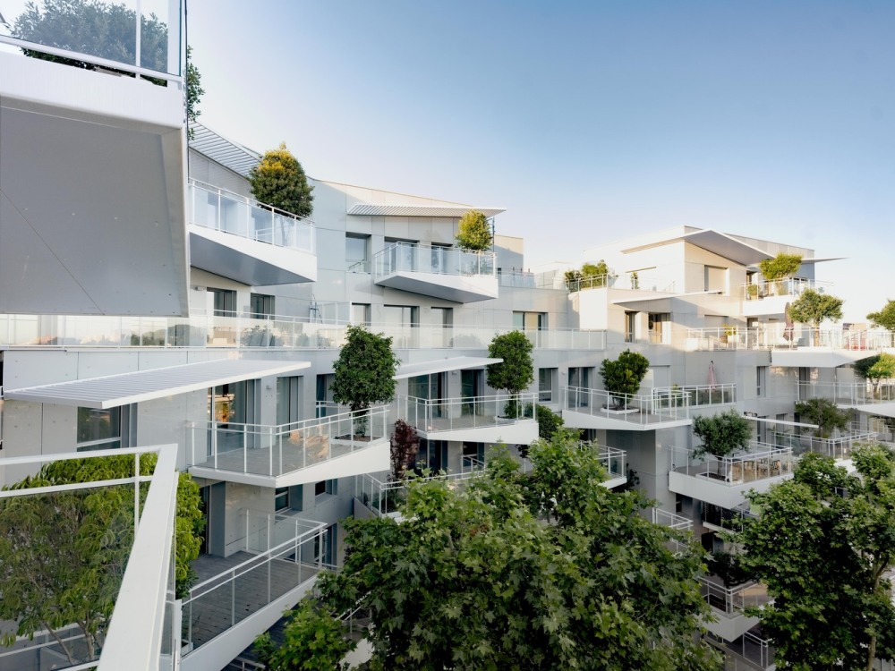 Prado Concorde Apartments by Valode Pistre Design