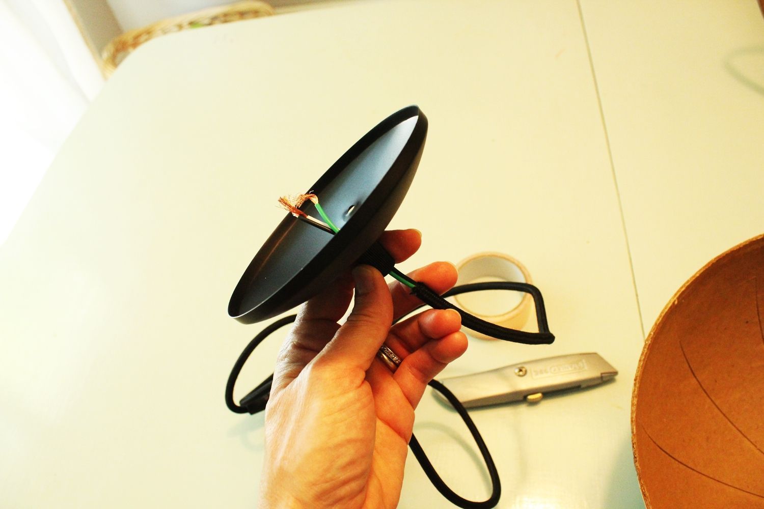 Prepare the pendant light kit