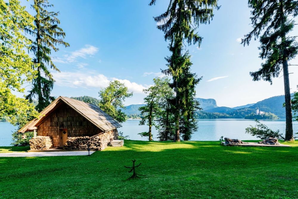 Private beach house on Lake Bled Cabin