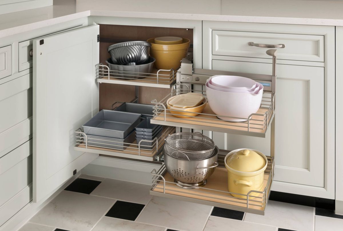 Pull out corner cabinet shelves