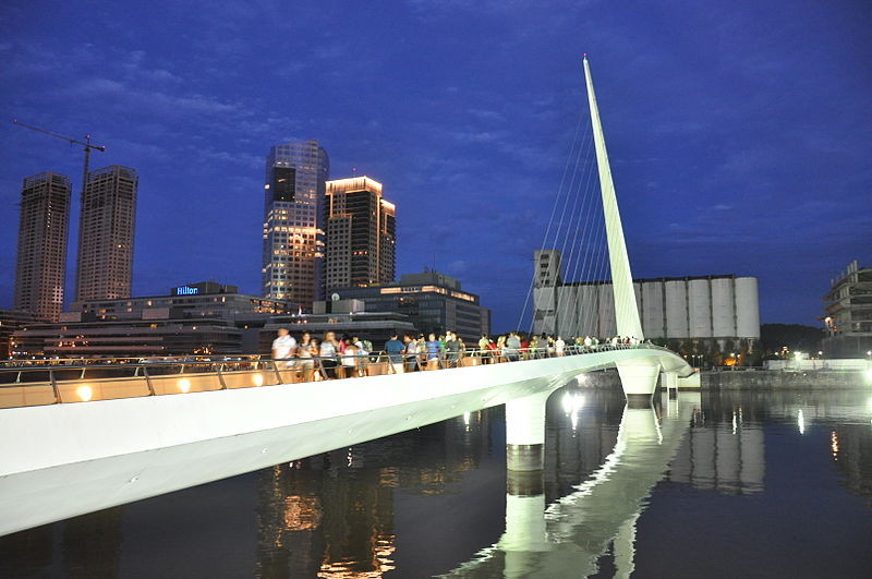 Quadracci Pavilion by Santiago Calatrava View