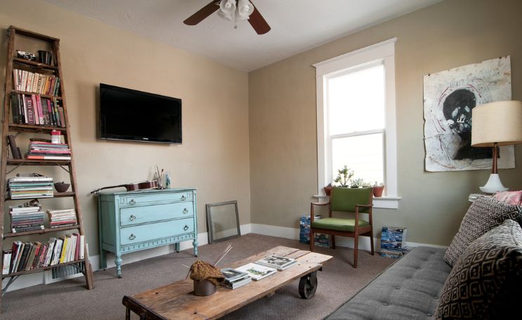 Reclaimed coffee table on wheels