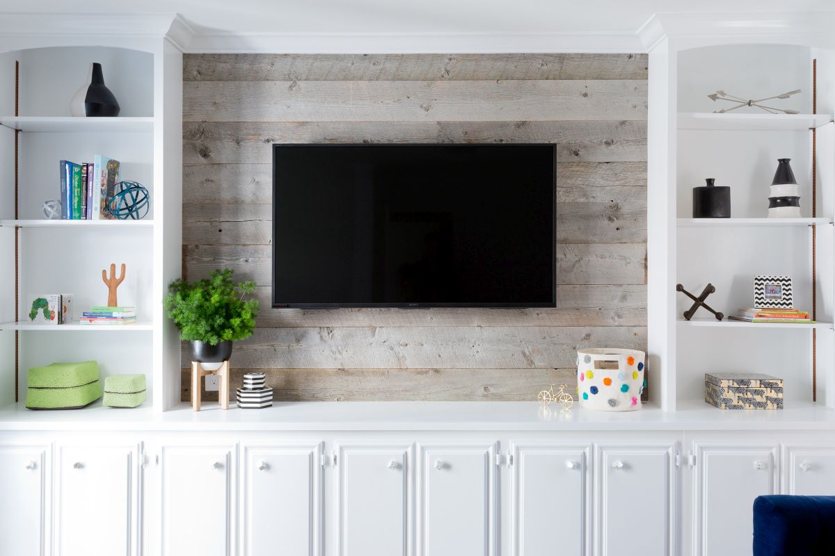 reclaimed wood behind tv