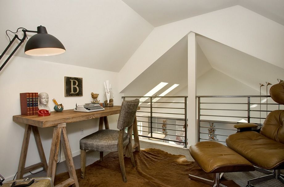Reclaimed wood sawhorse desk