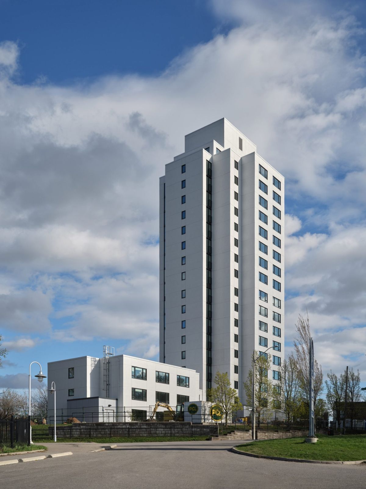 Sustainable Architecture Project: Retrofit of a Public Housing Building - Hamilton, Ontario