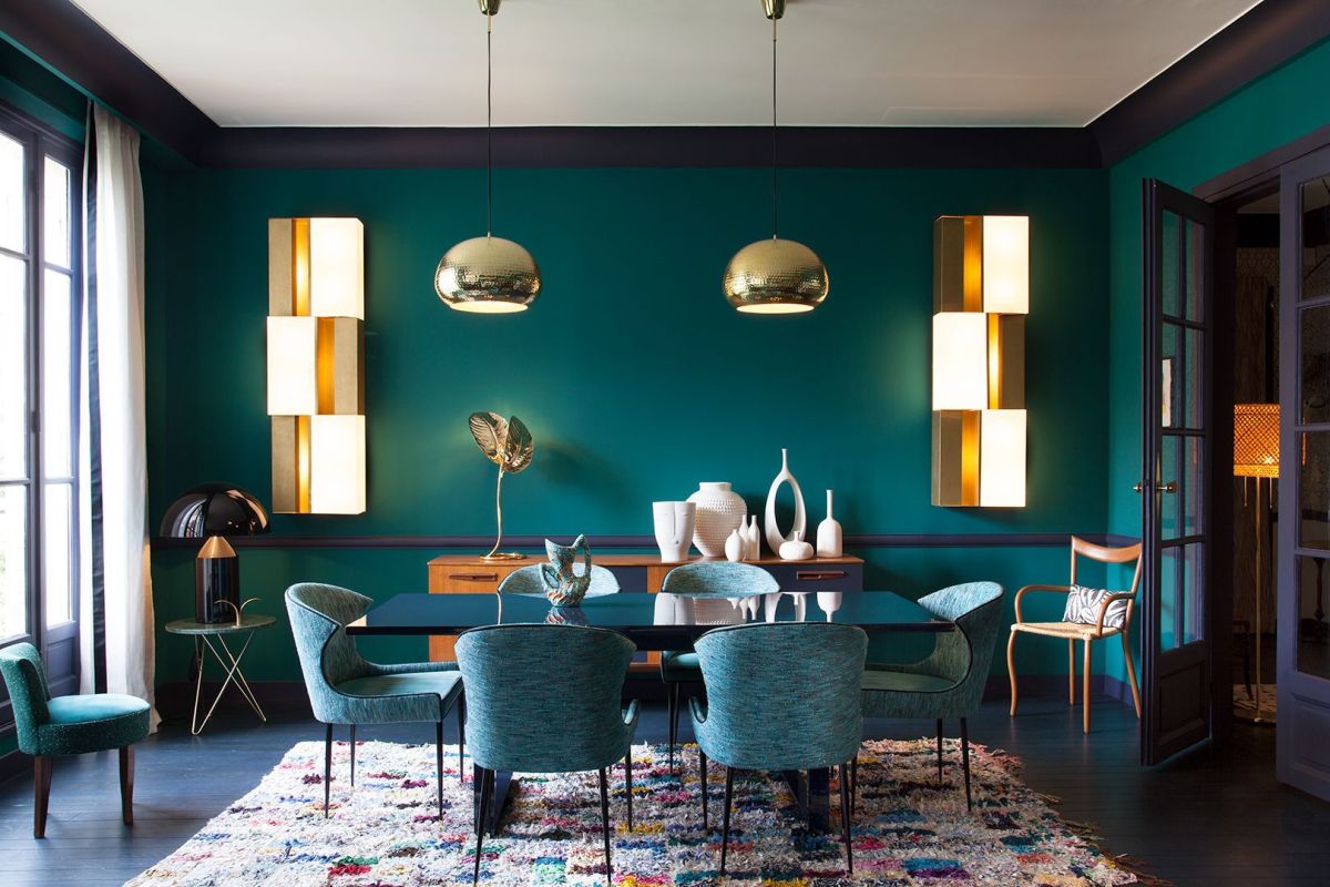 Rich jewel tones for dining area