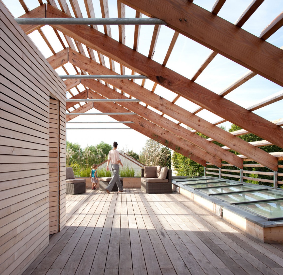 Roof Eco Sustainable House by Djuric Tardio Architectes