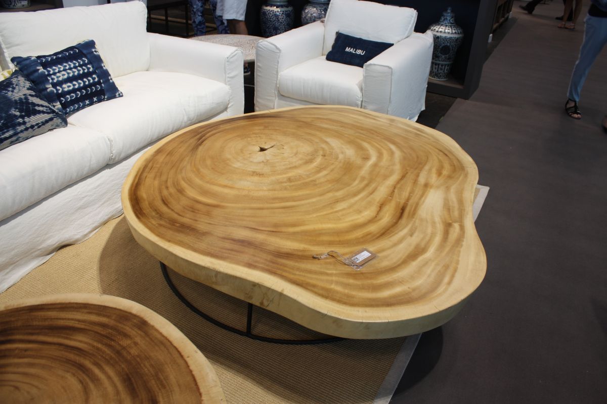 Round base wood coffee table