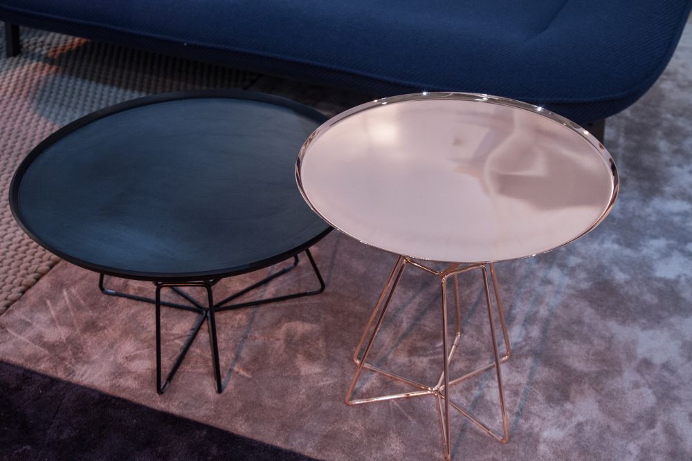 Round coffee tables with copper base