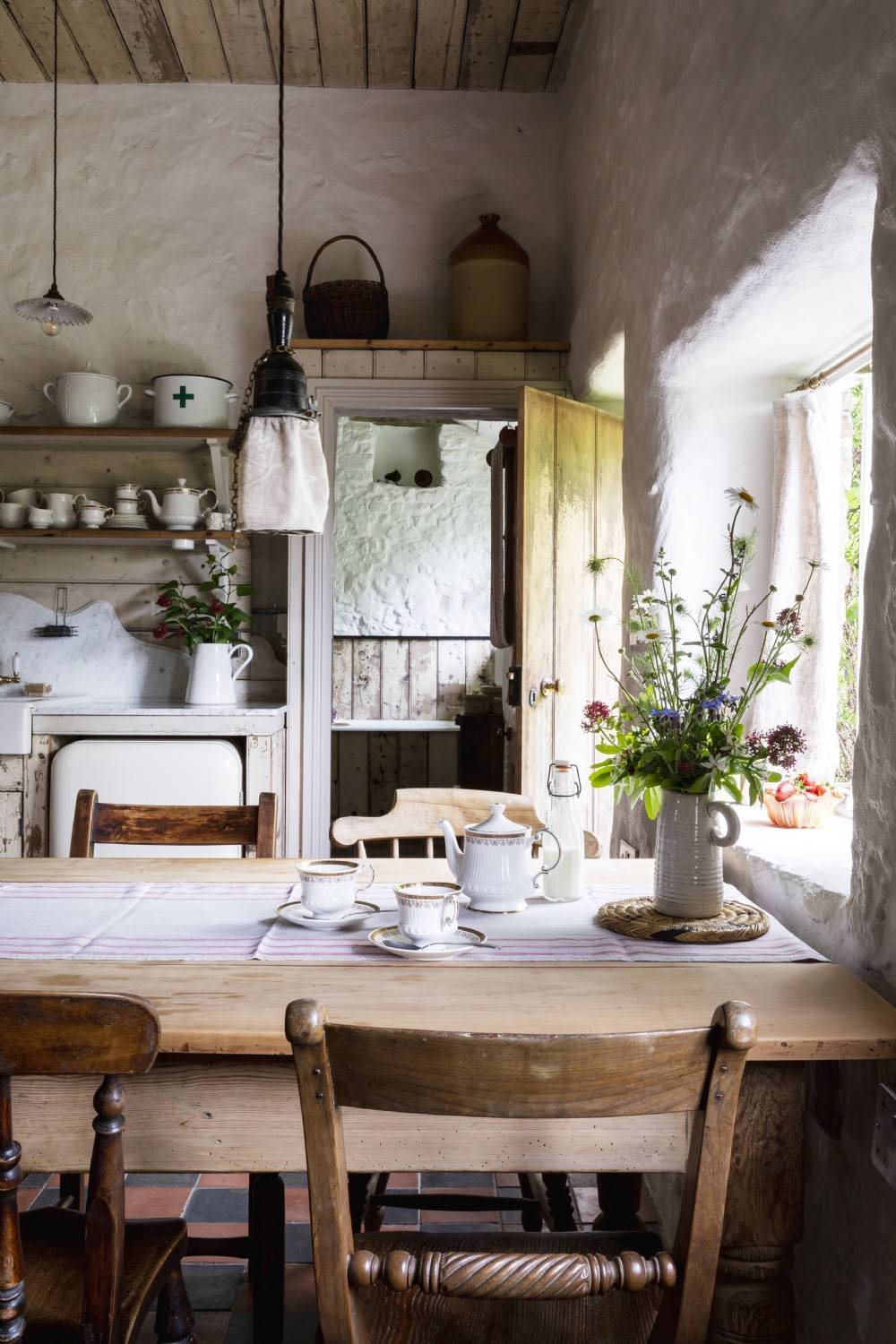 Rustic farmhouse chairs