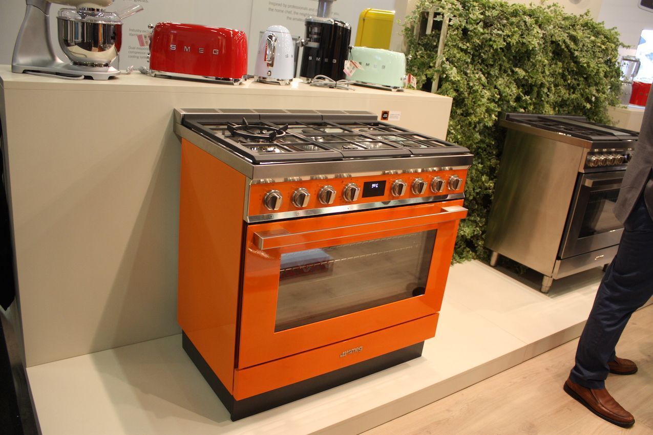 SMEG oragen appliances