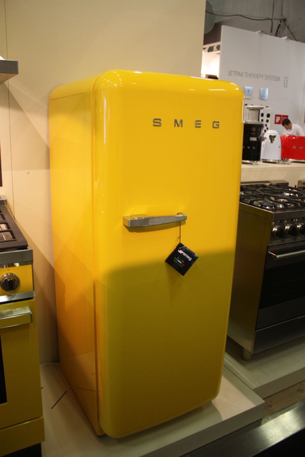 SMeg yellow fridge