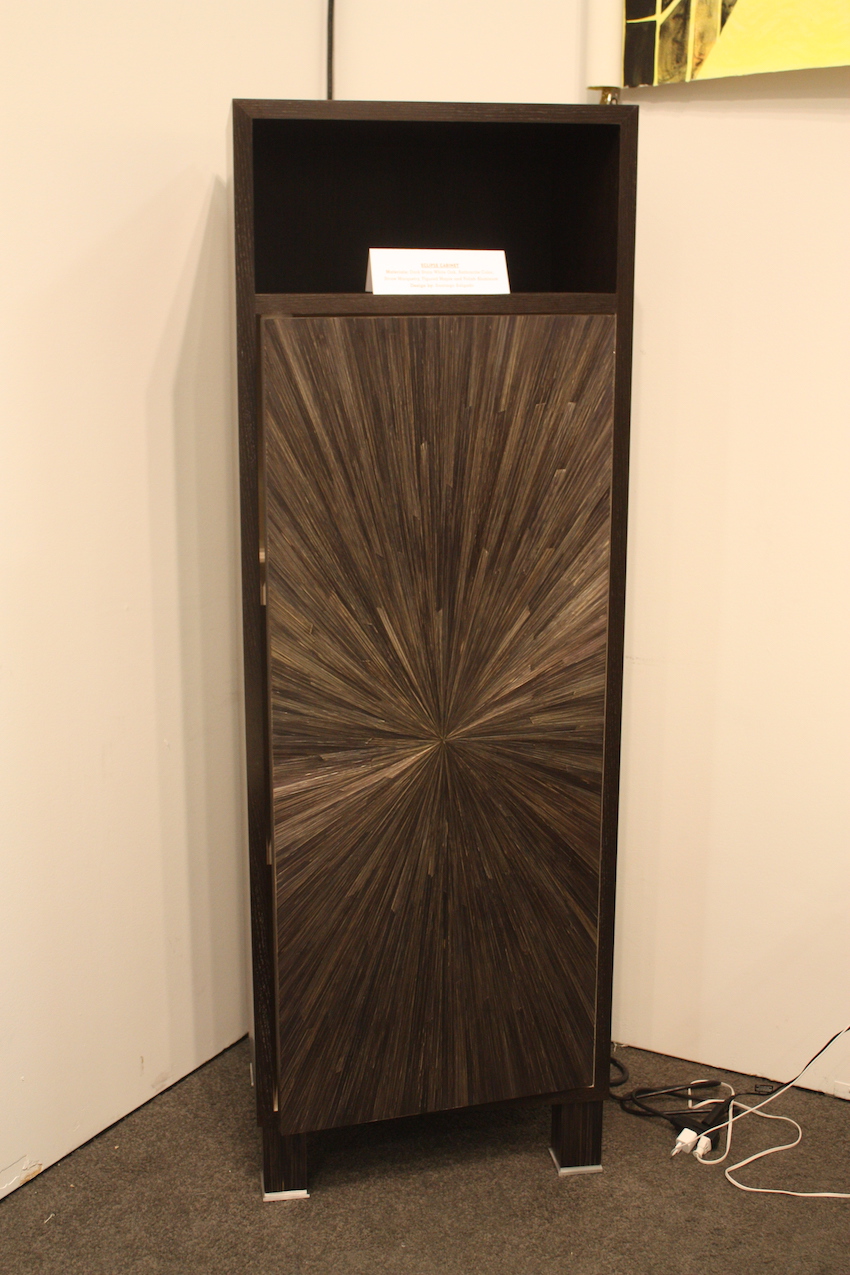 Salgado cabinet with straw design