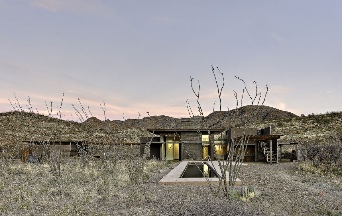 San Cayetano Mountain Residence pool