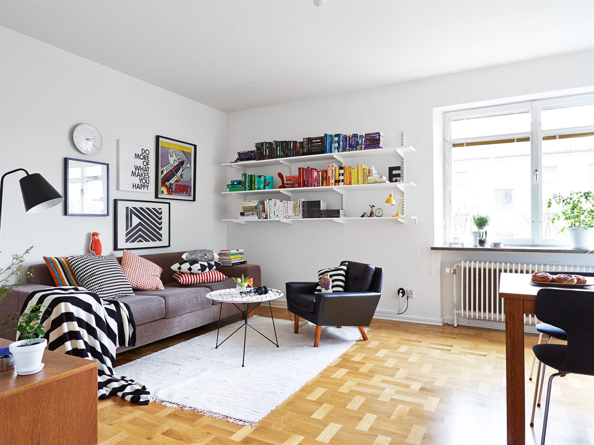 Scandinavian-living-room-furniture