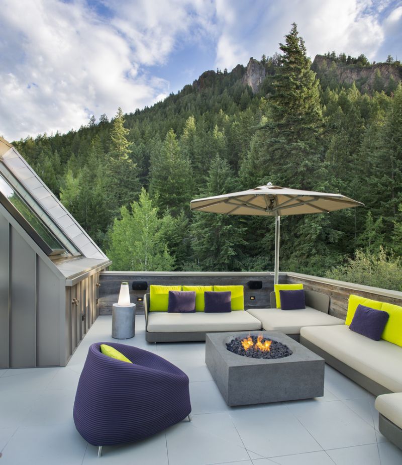 Shadow Mountain House by RowlandBroughton Architecture fire pit