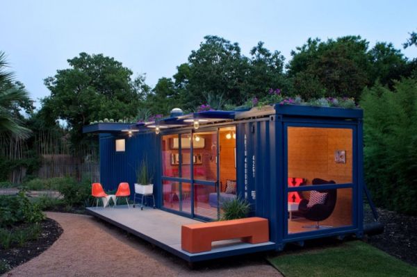 Shipping Container Guest House7