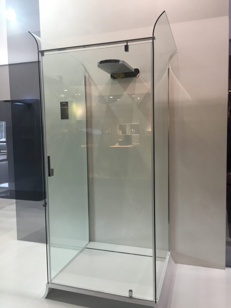 Shower doors 768x1024