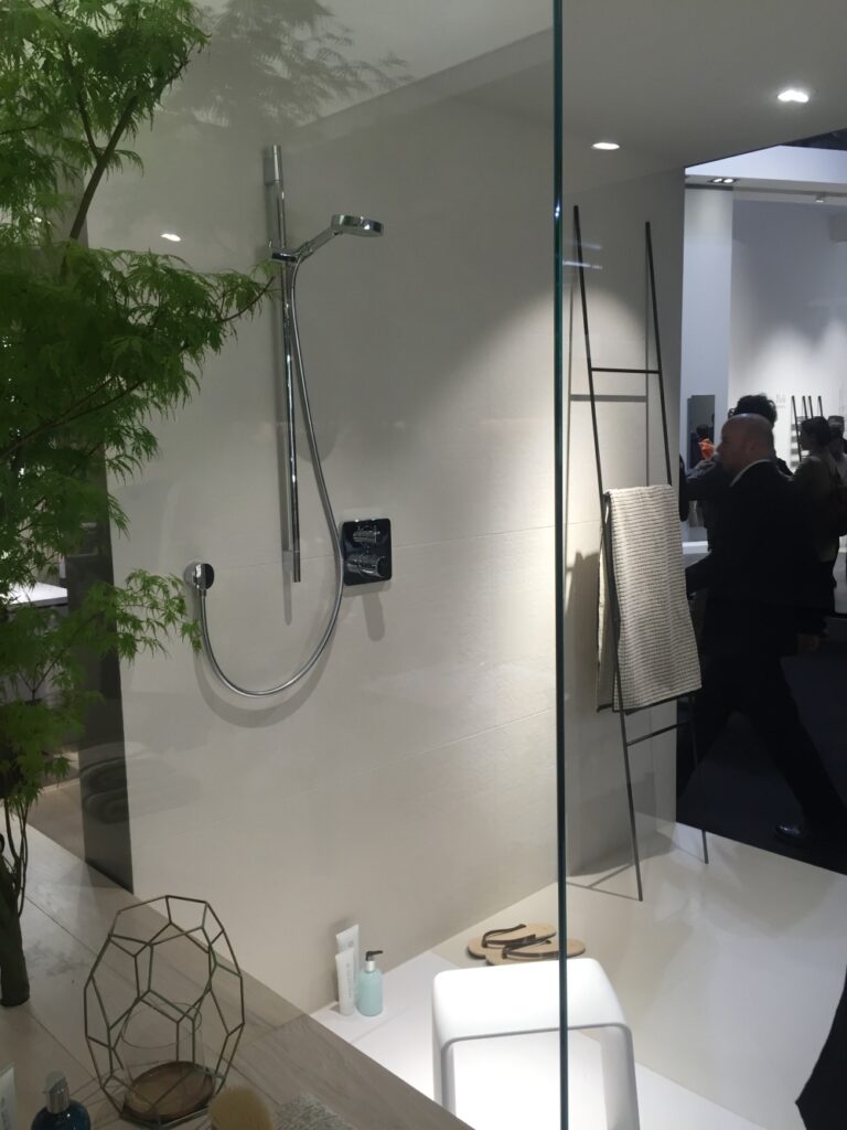 Shower head standard 768x1024