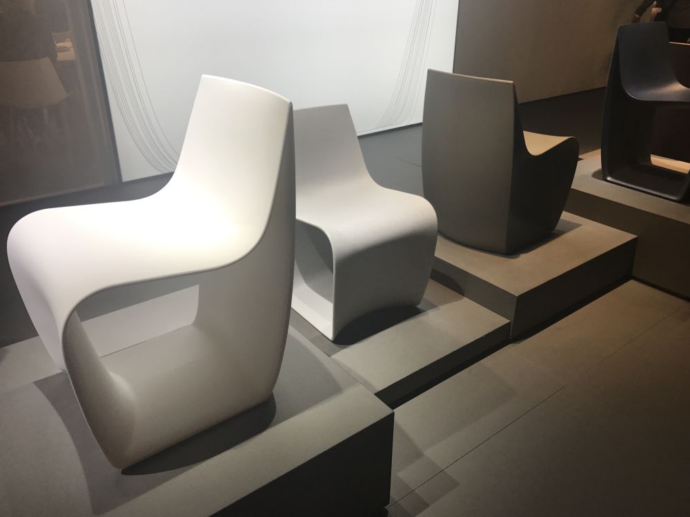 Sign matt chair by Piergiorgio Cazzaniga for MDF