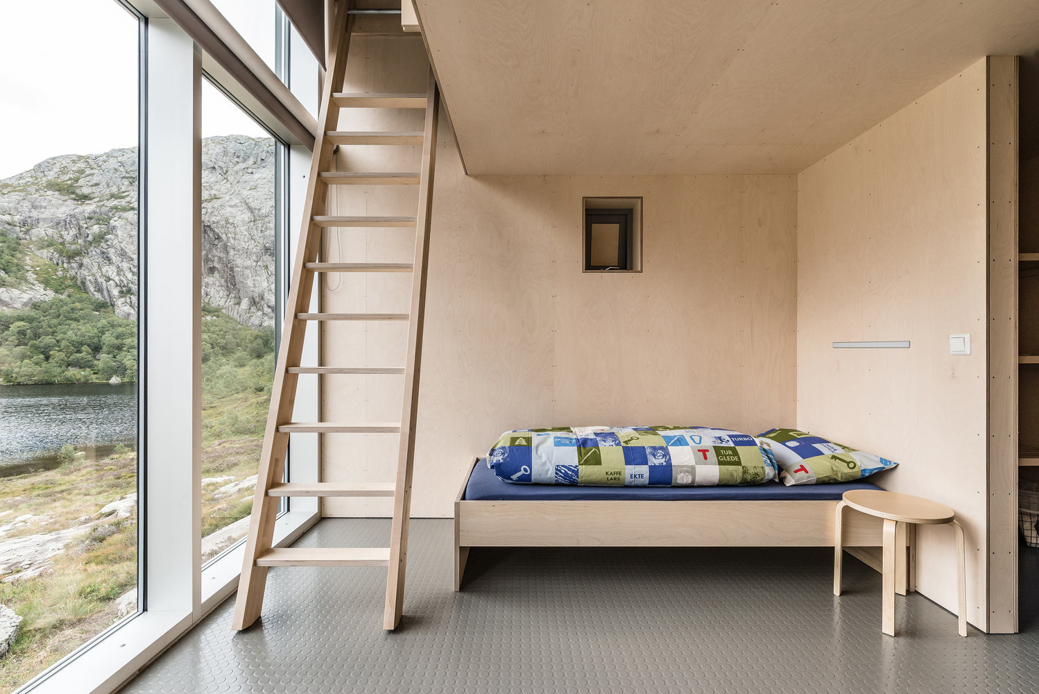 Skåpet Mountain Lodges in Soddatjørn Bedroom