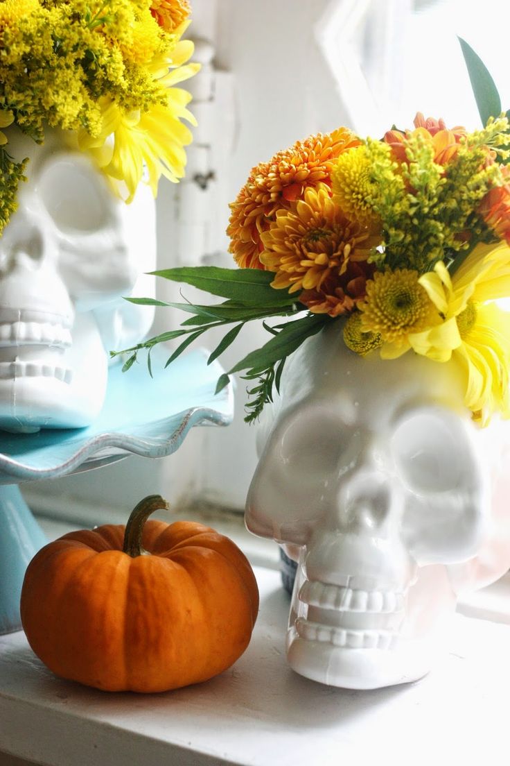 Skull vases