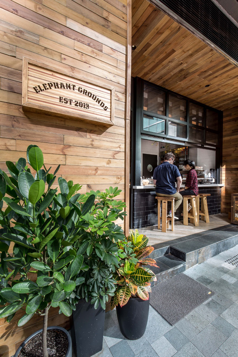 Small Coffee shop Hong Kong Design