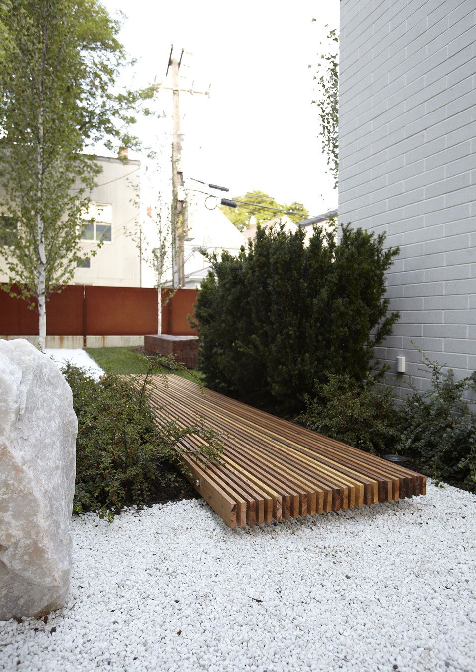 Small house with beautiful backyard design