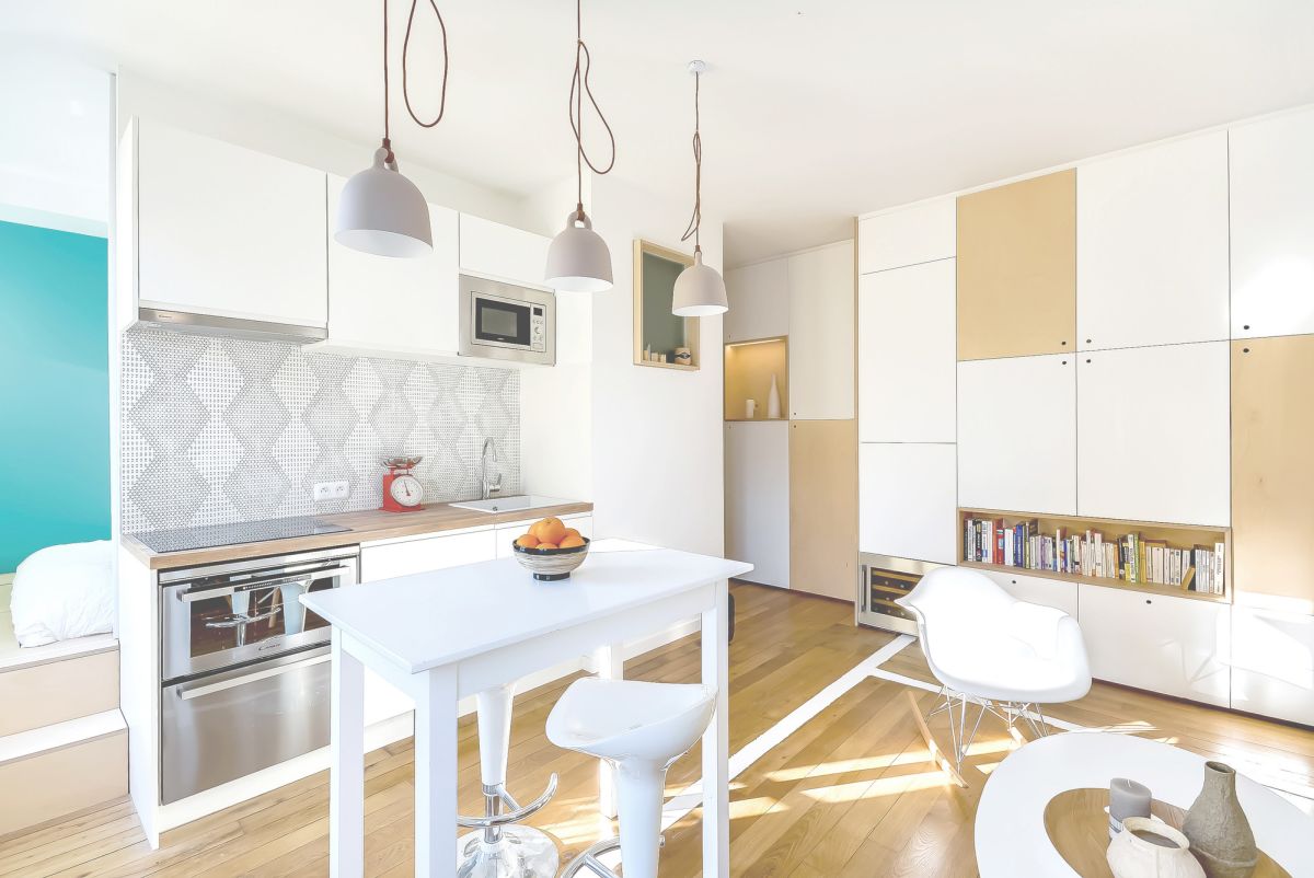 Small kitchen Flat in Paris