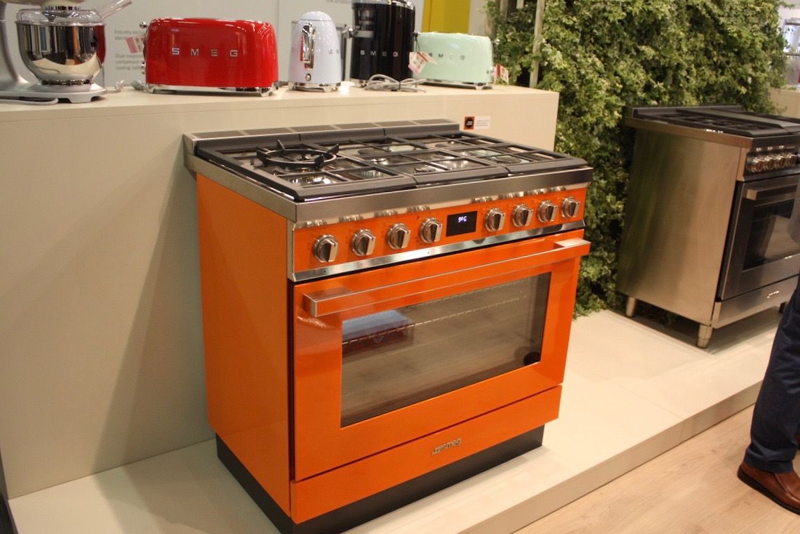 Smeg orange range