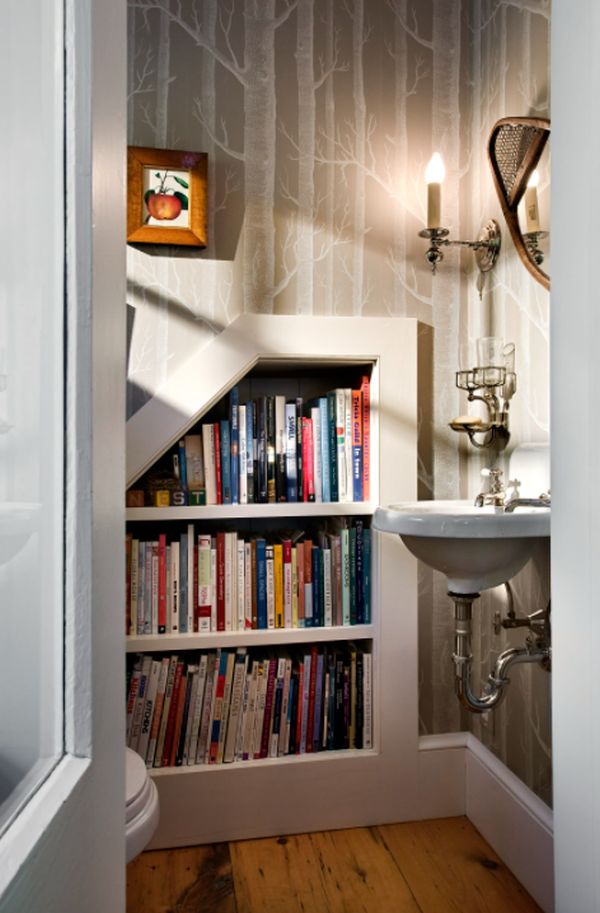 Snug yet elegant powder room