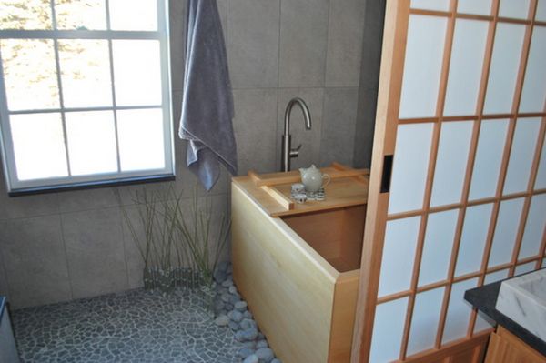 What Is A Japanese Soaking Tub?