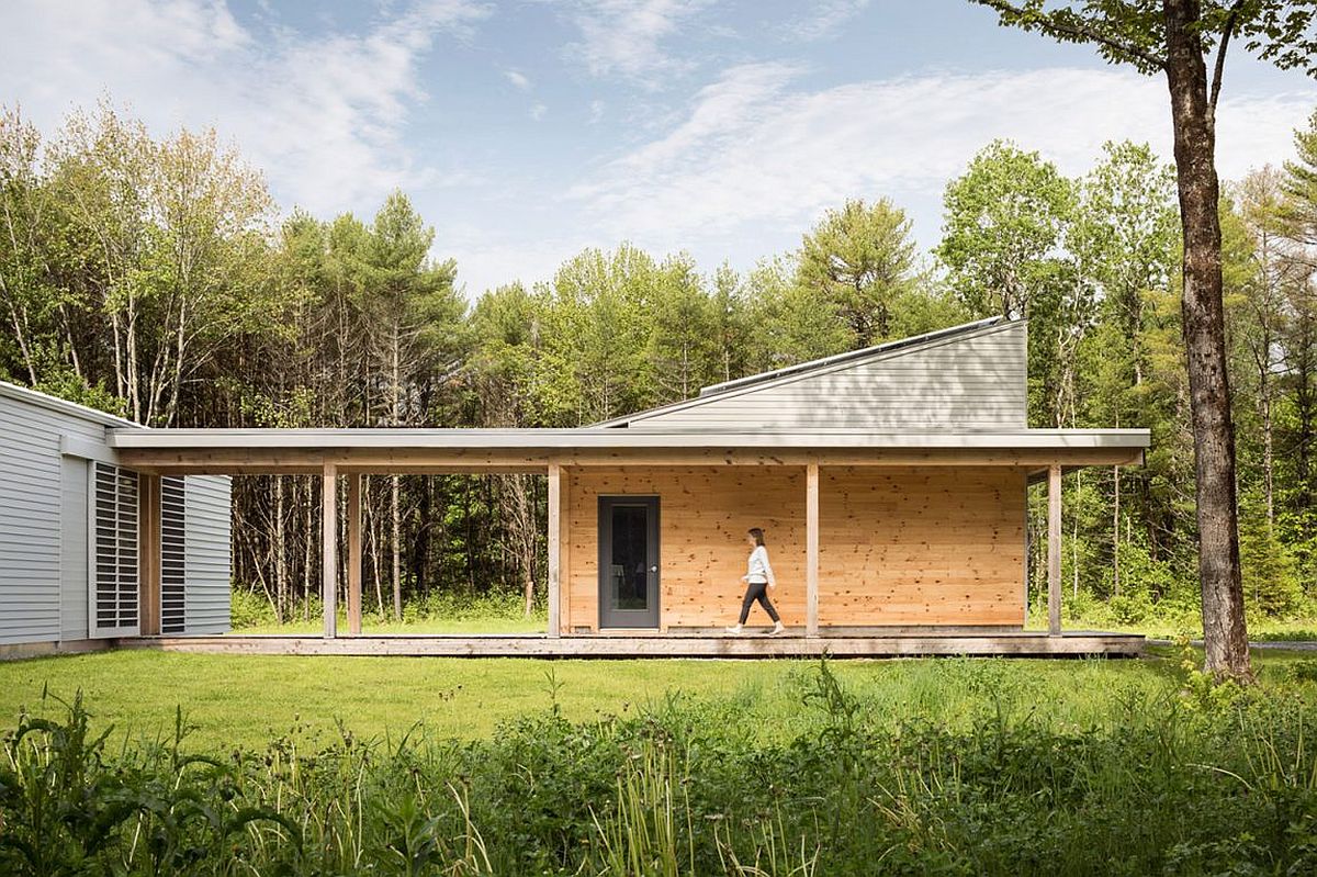 Solar powered energy home maine architecture