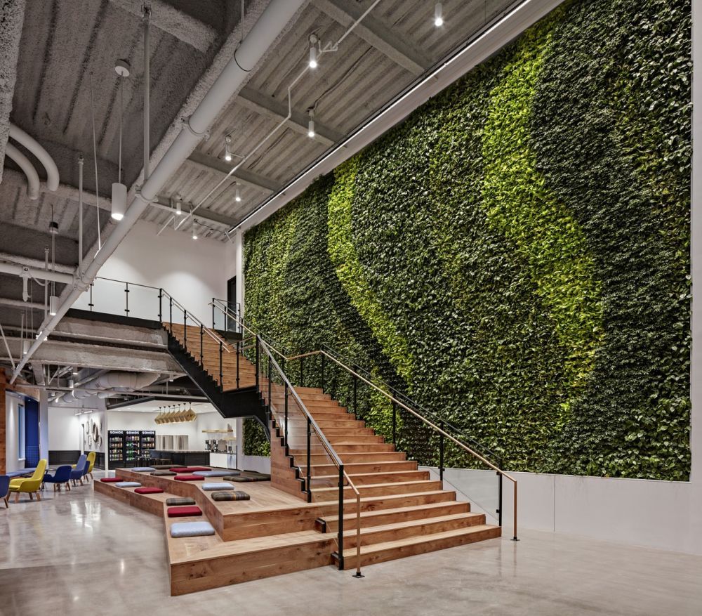 Sonos Offices – Boston Green wall for staircase