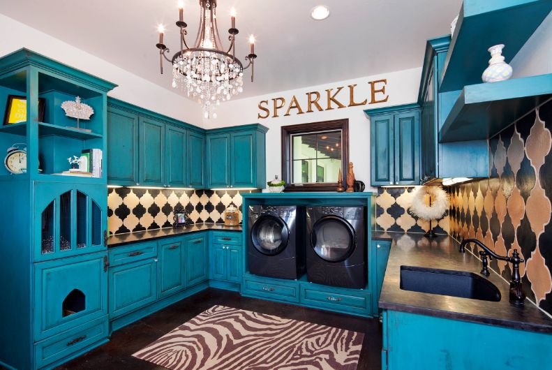 Sparkle laundry room design