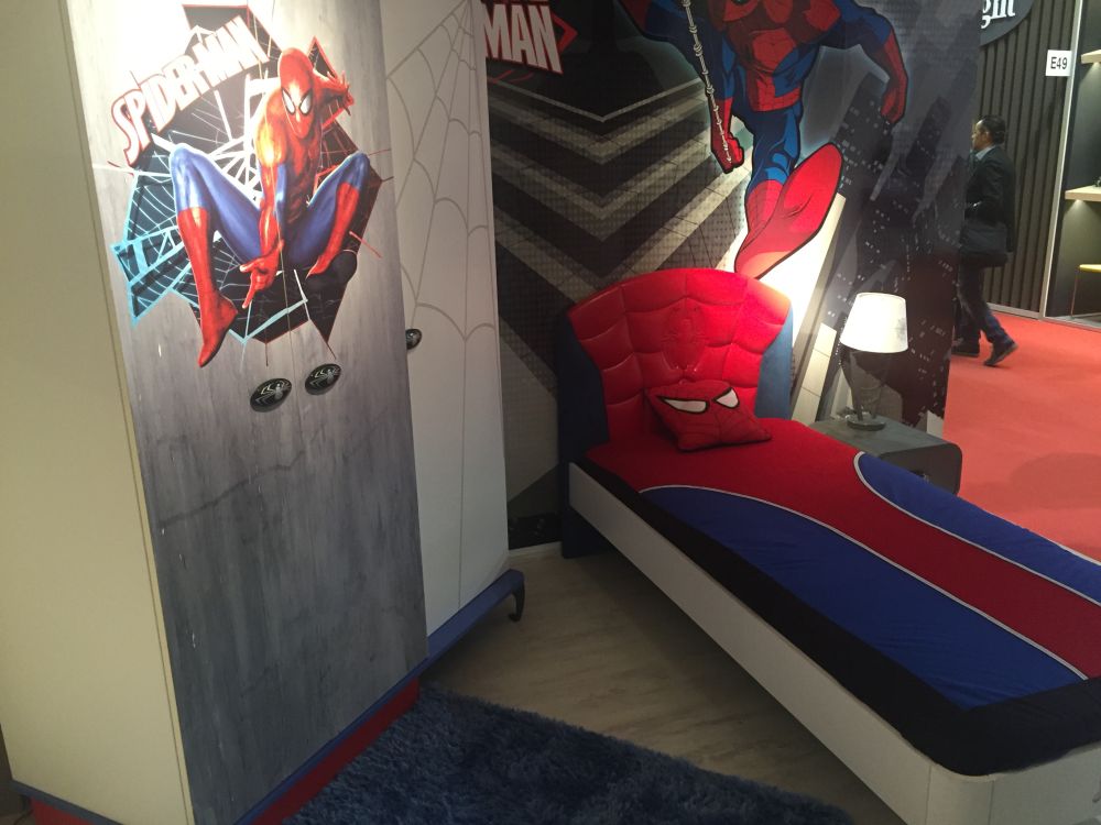 Spiderman theme bedroom design idea