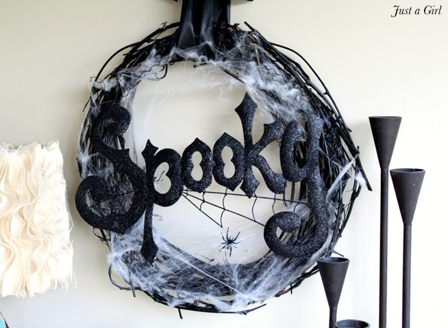 Spooky Cobweb Halloween Wreath