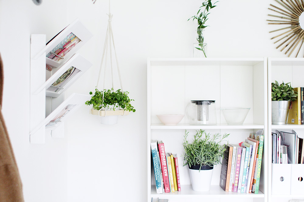 Square hanging planter