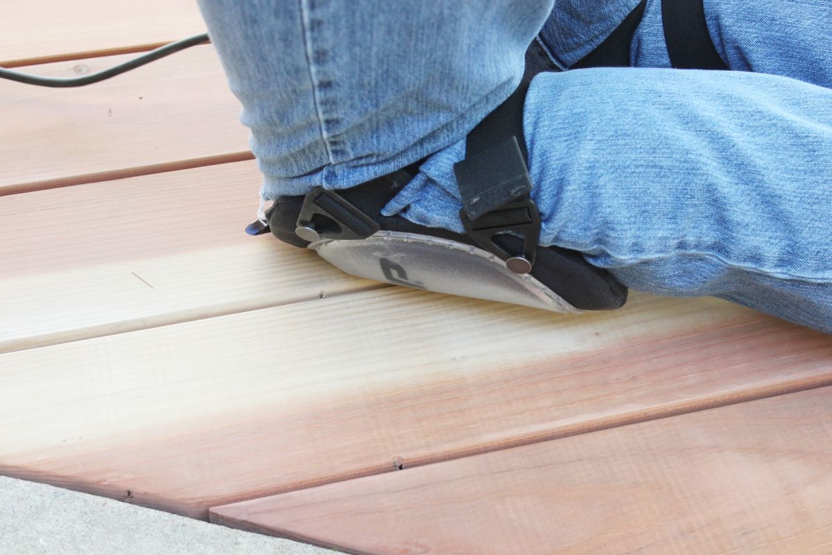 Stain and Seal a Redwood Deck knee pads