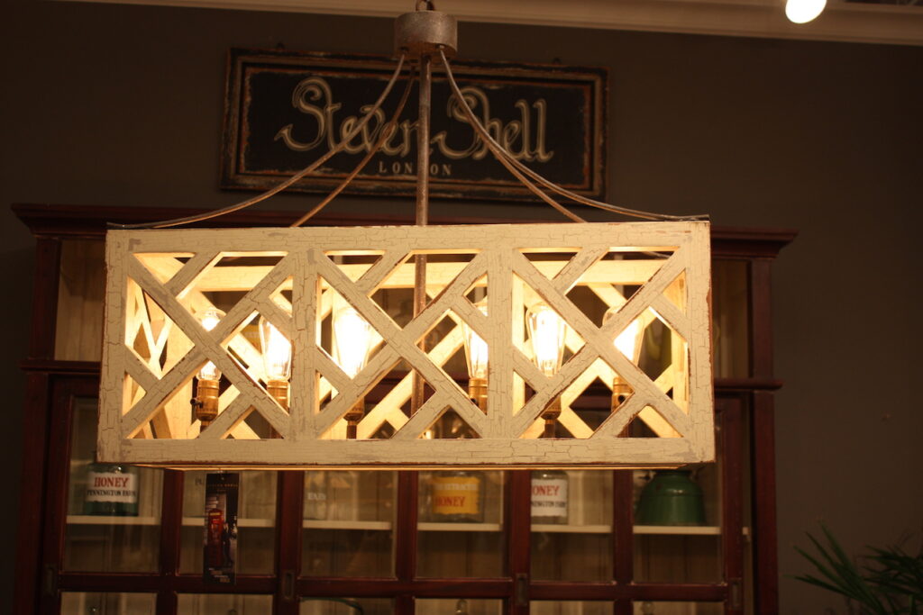 Farmhouse Dining Room Lighting