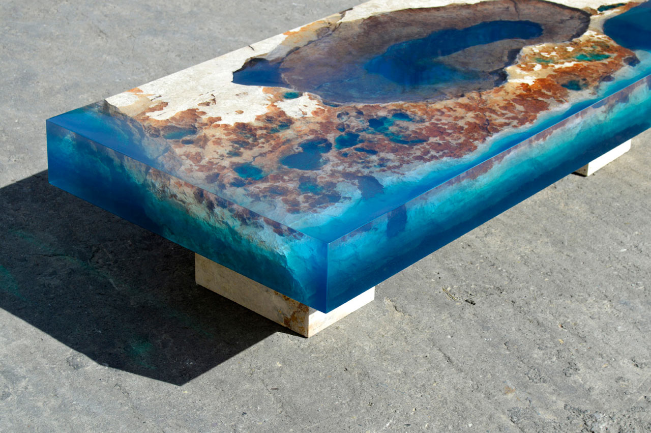 Stone and resin la table design concept