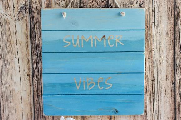 Summer Vibes Wood Pallet Sign