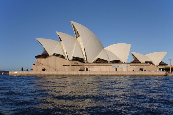 Sydney opera house side view